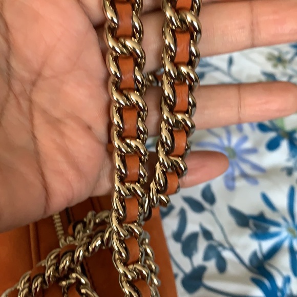 Authentic Gucci Soho Nubuck Leather - Picture 8 of 16